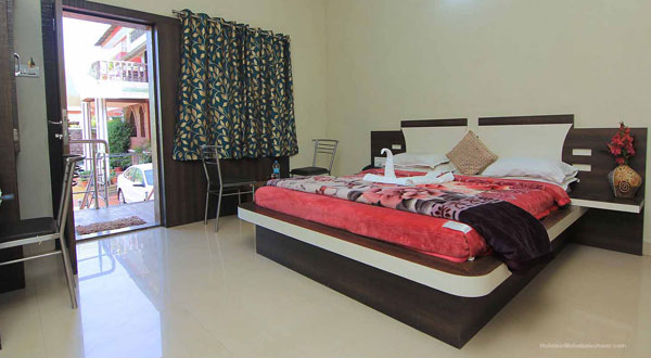 Deluxe Rooms at cloud green