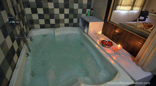 Room with Jacuzzi